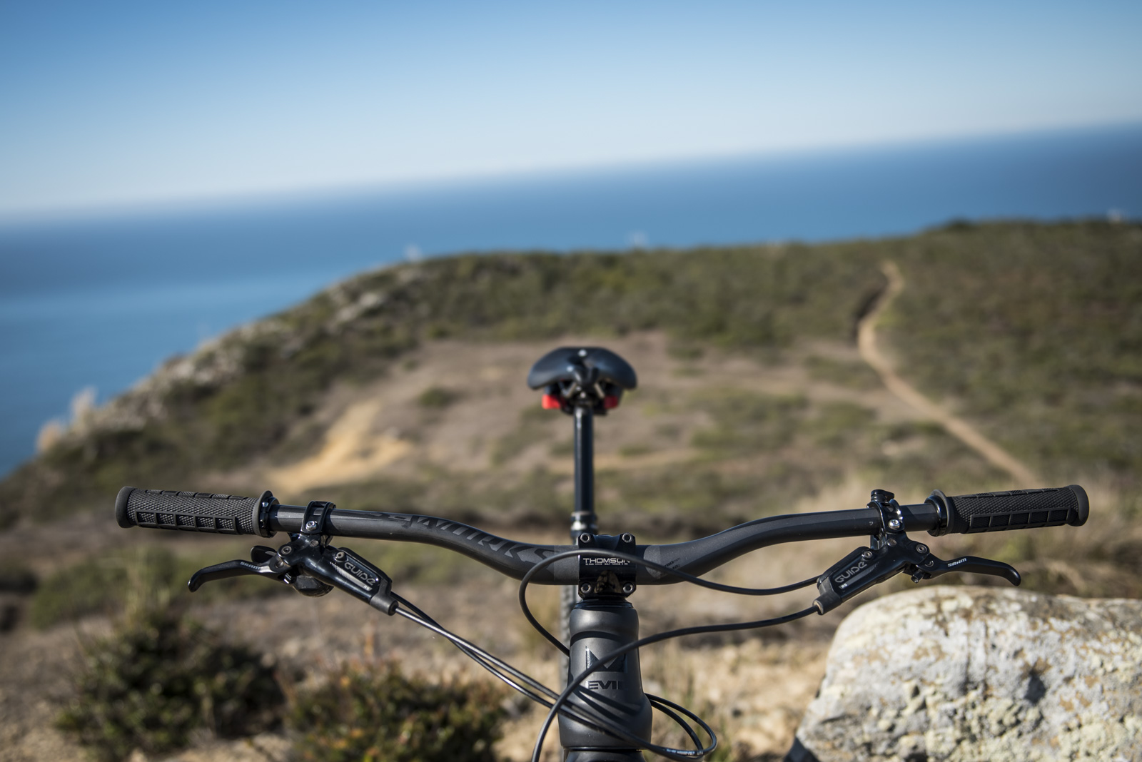 Tested] Specialized S-Works DH Carbon Handlebar | MTB-MAG.COM