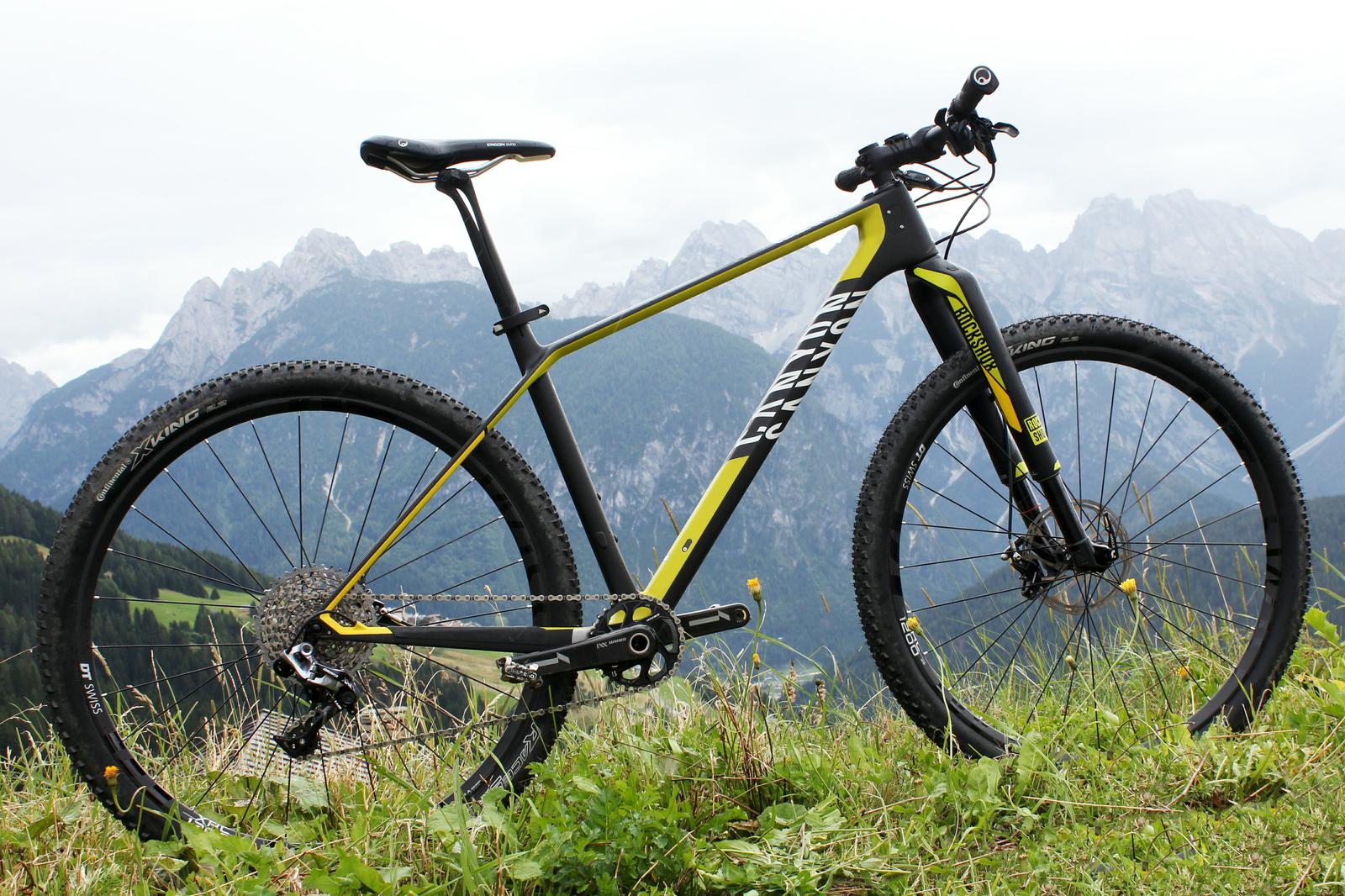 canyon hardtail mountain bike