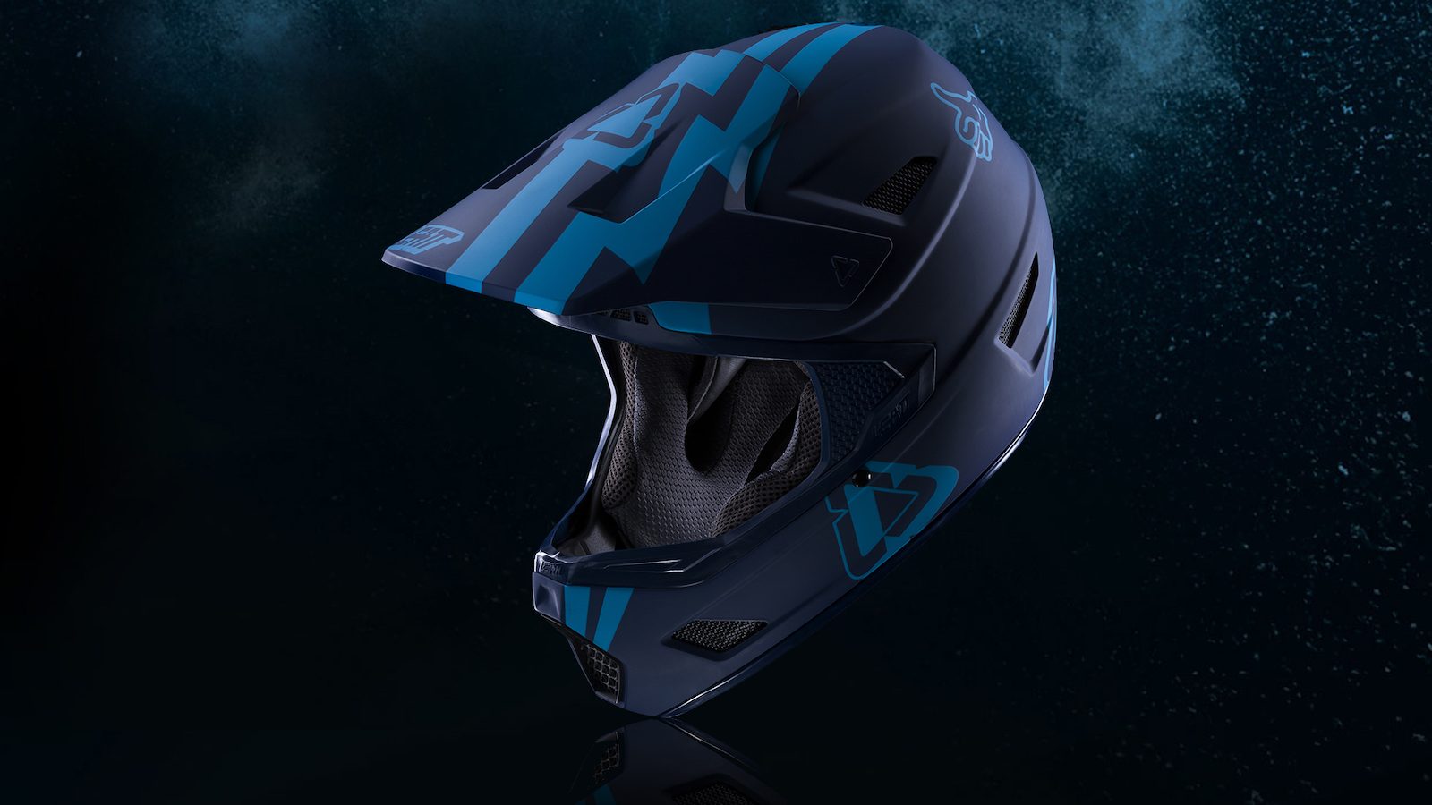 leatt_2019_dbx_pressrelease_30downhillhelmet_headaer_tech1-1600x900.jpg