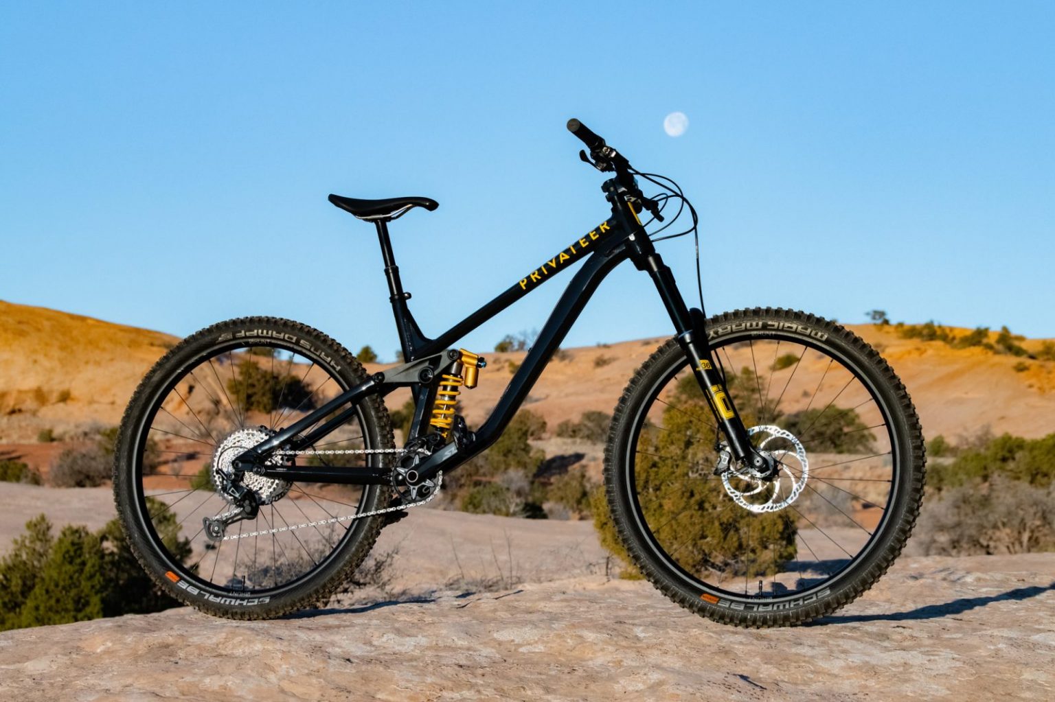 privateer mtb